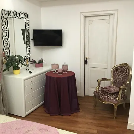 B&B Palazzo Del Teatro 4*