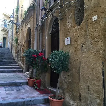 B&B Palazzo Del Teatro Bed & Breakfast Agrigento
