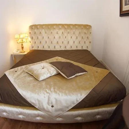 B&B Palazzo Del Teatro Bed & Breakfast