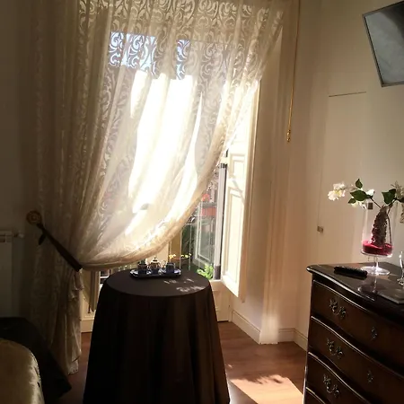 Bed & Breakfast B&B Palazzo Del Teatro 4*