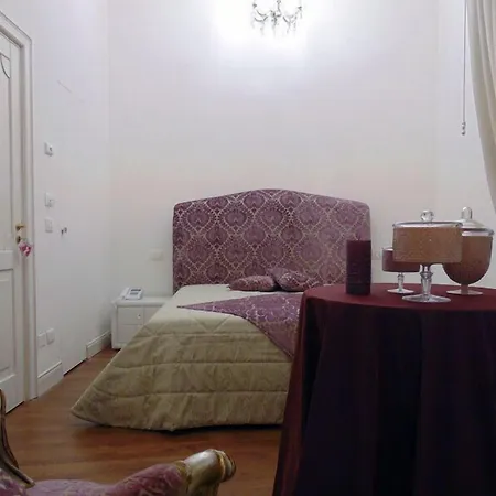 فندق مبيت وإفطار Palazzo Del Teatro أغريجنتو