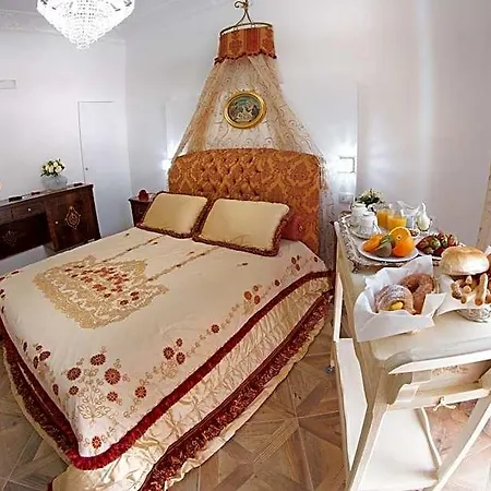 B＆b パラッツォ デル テアトロ 4*