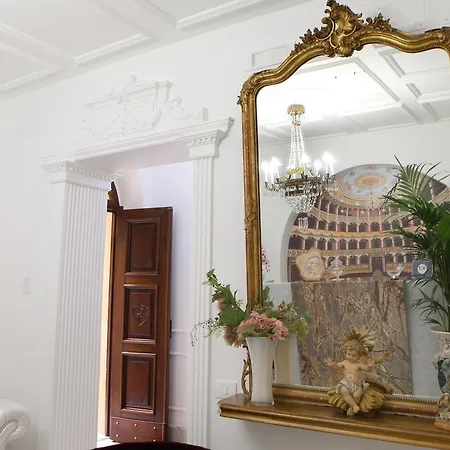 Bed & Breakfast B&B Palazzo Del Teatro