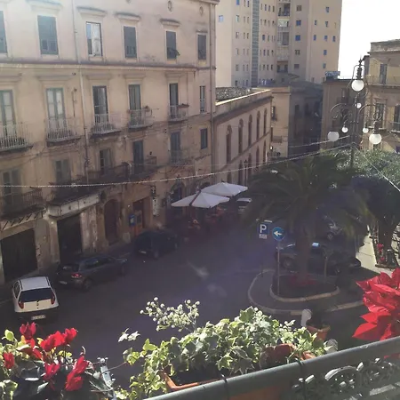 Bed & Breakfast B&B Palazzo Del Teatro 4*