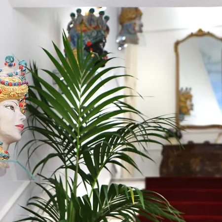 剧院广场住宿加早餐旅馆 住宿加早餐酒店