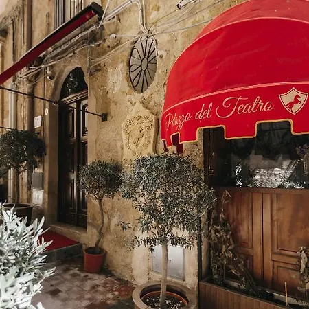 Palazzo Del Teatro فندق مبيت وإفطار 4*